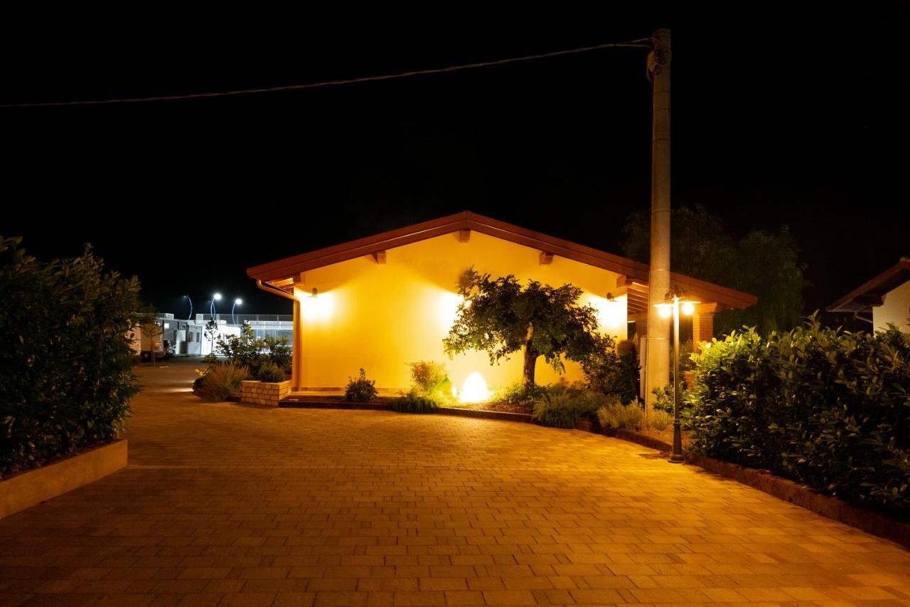 Agriturismo Casa Chiara Latina Buitenkant foto